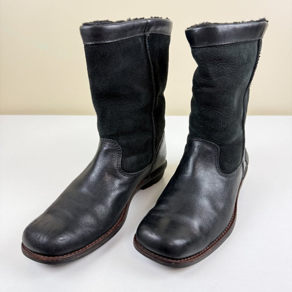 UGG Brookfield Black Leather and Sheepskin Boots S/N 5592